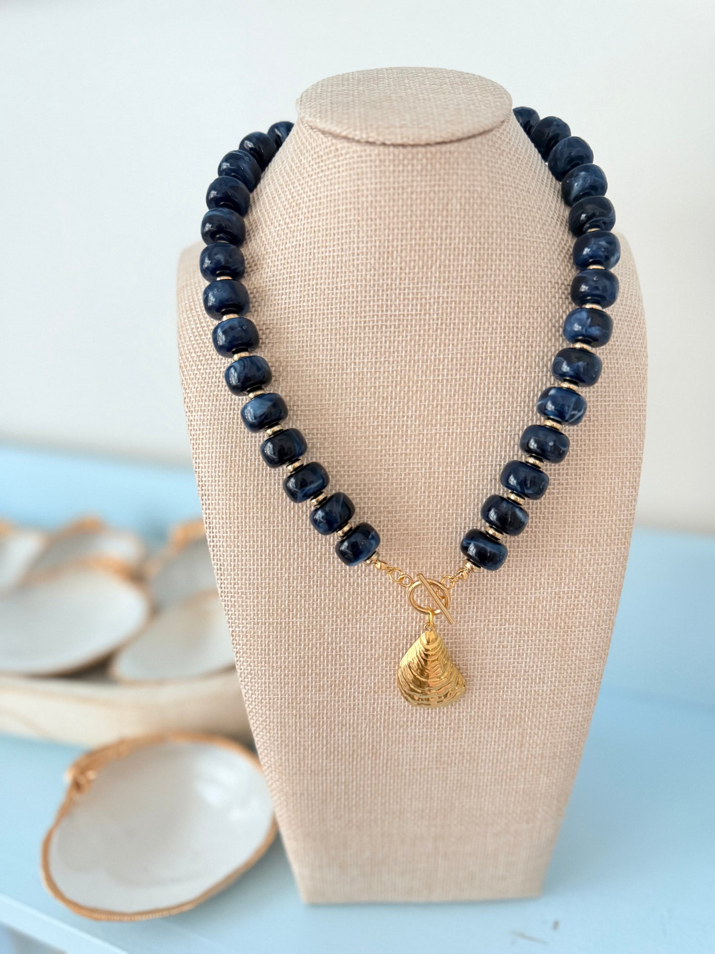 The Dockside Oyster Necklace | Navy