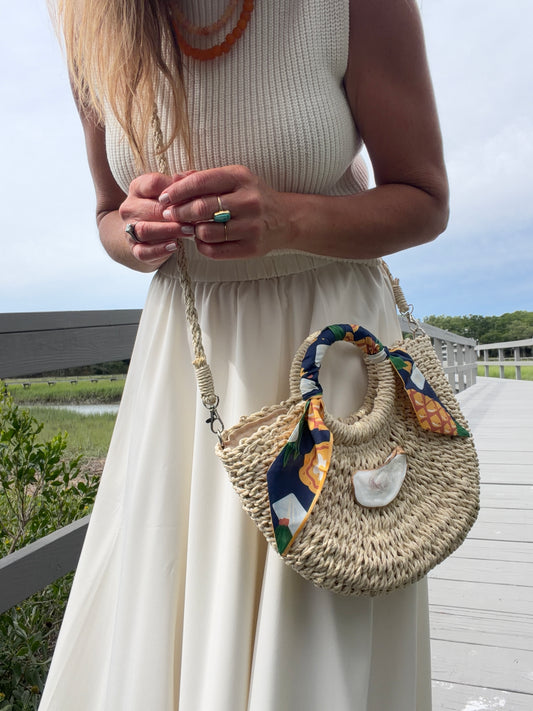 Medium Oyster Wrap Tote | Navy Pineapple