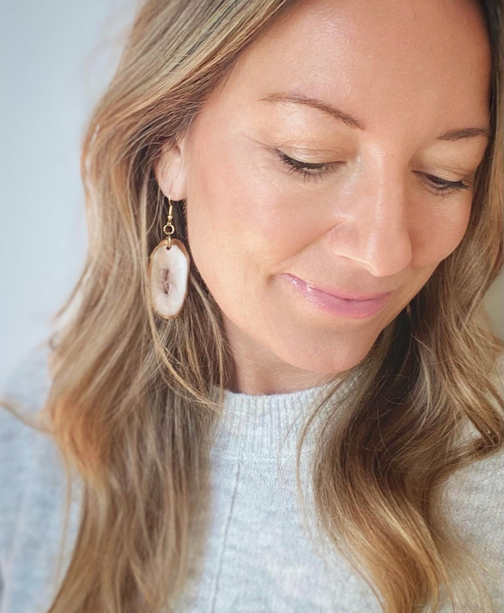 Oyster Shell Dangle Earrings