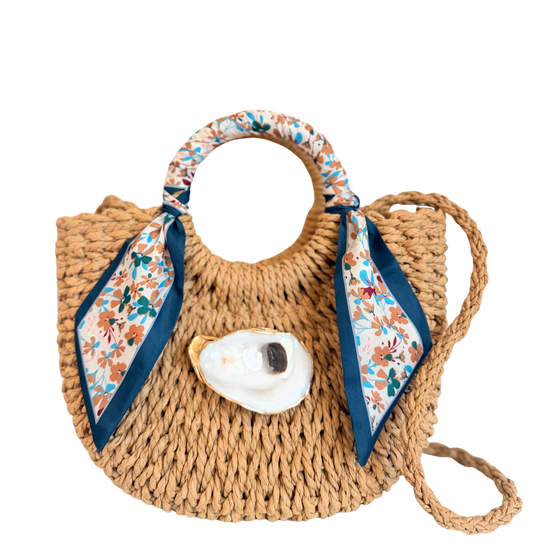 Oyster Wrap Handbag | Fall in the Coast