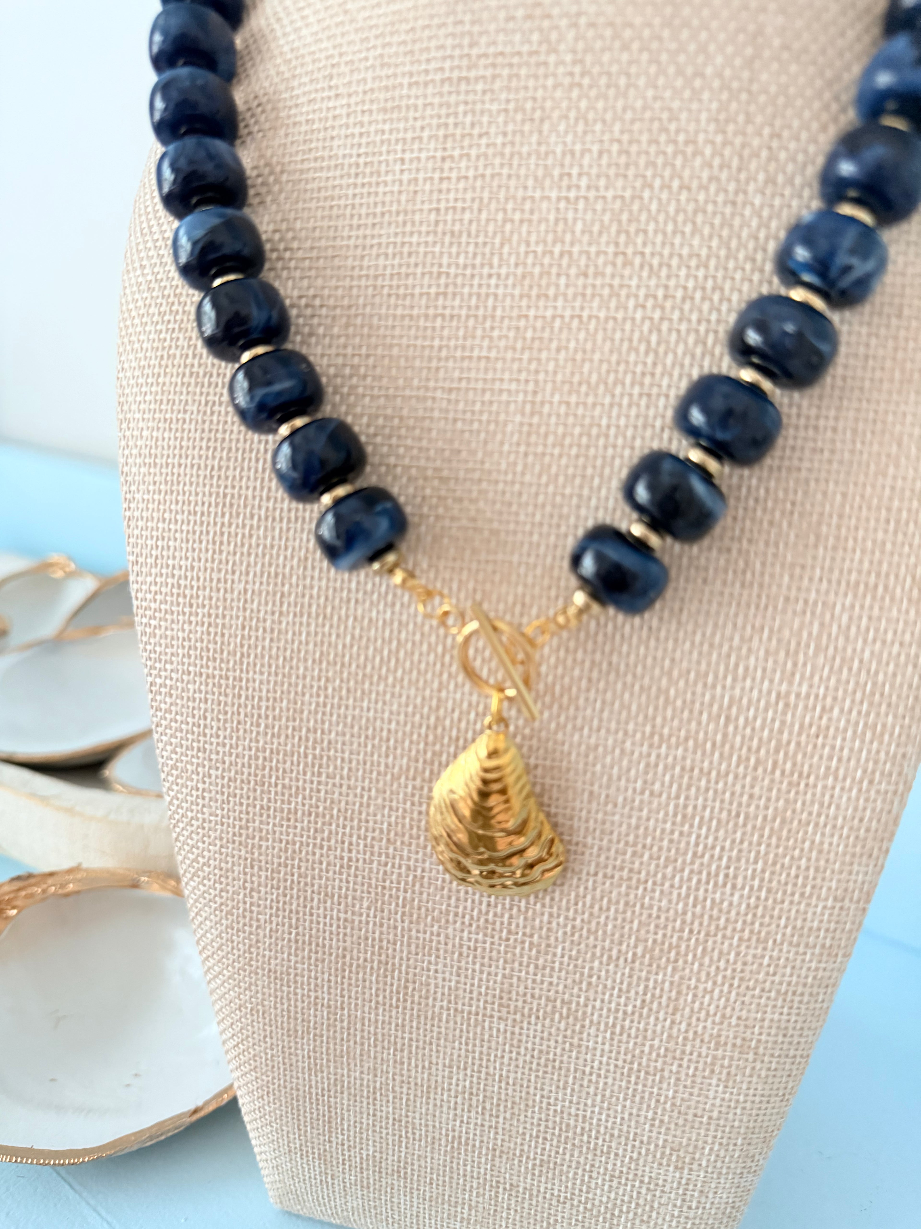 The Dockside Oyster Necklace | Navy