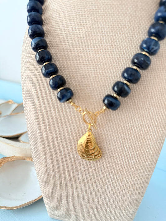 The Dockside Oyster Necklace | Navy